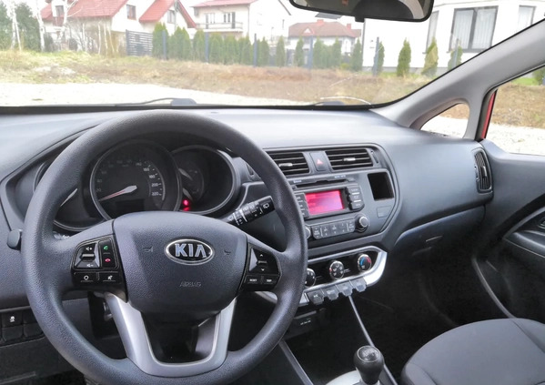 Kia Rio cena 12900 przebieg: 164000, rok produkcji 2014 z Olsztynek małe 781